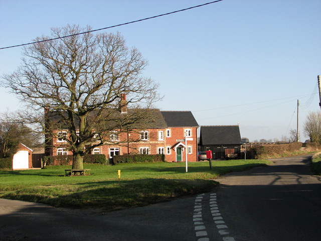 Red-brick cottages at Bacon's Green, Holton St Mary