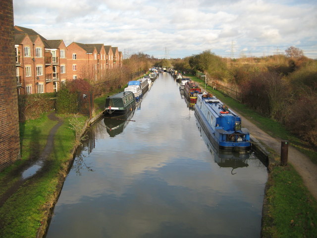 Coventry Canal: North of Hawkesbury Junction