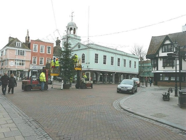 Dismantling the Christmas lights in Market Place, Faversham