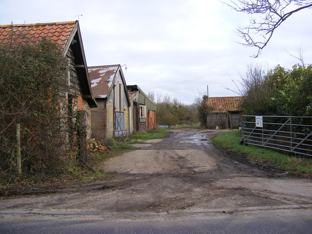 The entrance to Grove Farm, Stradbroke