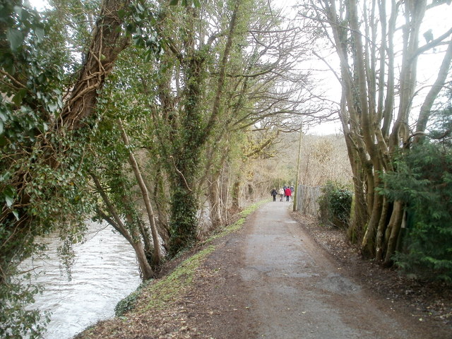 Walking along the south bank of the Rhymney, Machen