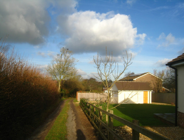 Track/path to Kitehill Cottages