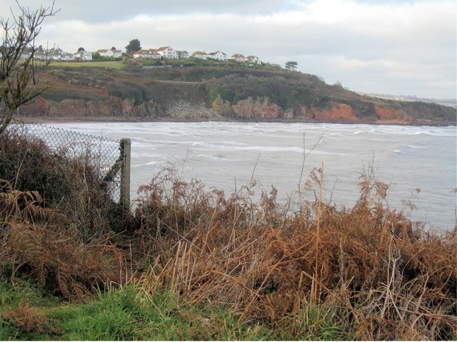 Broadsands - cliffs to the north of the bay