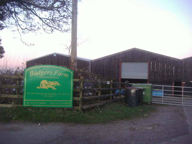 Badgers Farm High Barn Road © David Howard Cc By Sa20 Geograph Britain And Ireland 2102