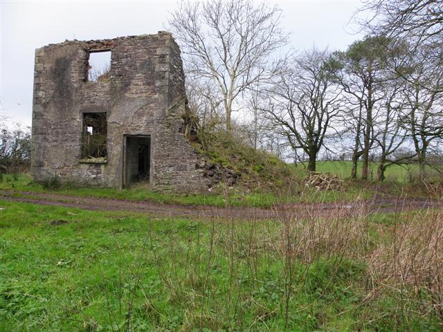 Ruins of Beltany National School © Kenneth Allen :: Geograph Ireland