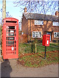 TM2782 : Telephone Box & Sir Alfred Munnings Hotel Postbox by Geographer