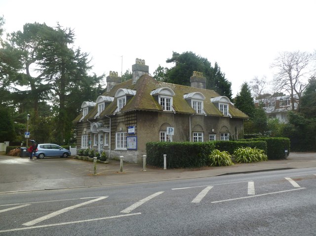 Canford Cliffs Library