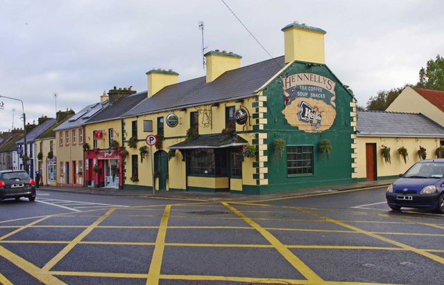 Hennellys Bar & Off-licence, Georges Street, Gort