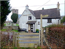 SO3227 : The Cornewall Arms, Clodock by Jonathan Billinger