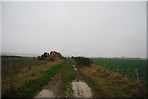 TR1862 : Footpath south west from Buckwell Farm by N Chadwick