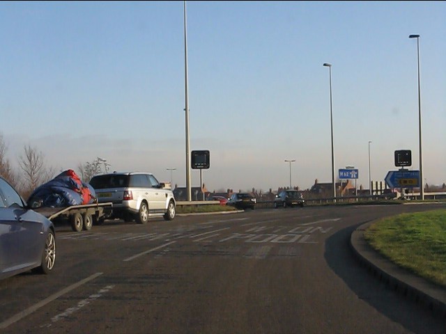 M62 motorway - roundabout at junction 8 © Peter Whatley cc-by-sa/2.0 ...