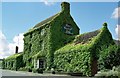 SO7403 : The ivy-clad George Inn, Cambridge by Jeff Buck