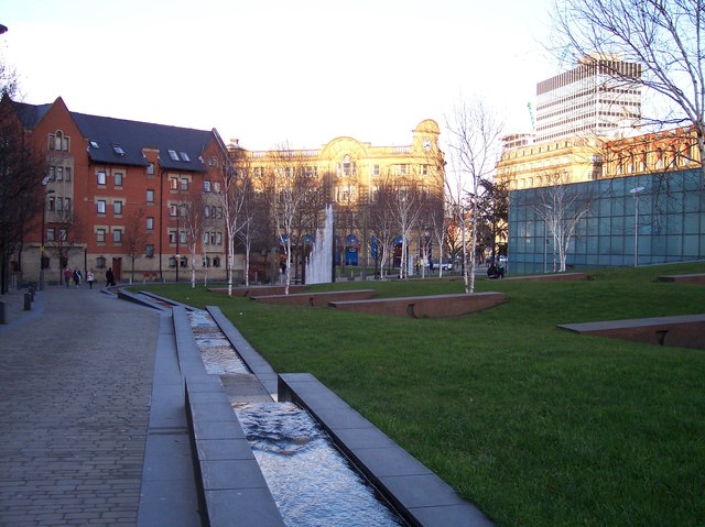Water features near Victoria Station