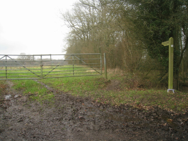Footpath to Pudding Hill