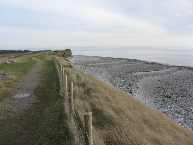 Cliff-top path near Rhoose Point