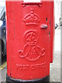 Edward VII postbox, Audley Road / Montagu Road, NW4 - royal cipher