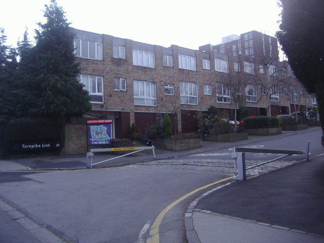 Houses on Turnpike Link, Croydon