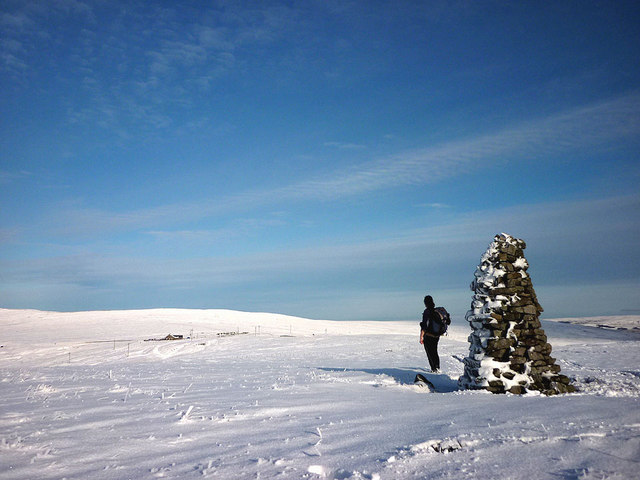 Large cairn on Fiend's Fell