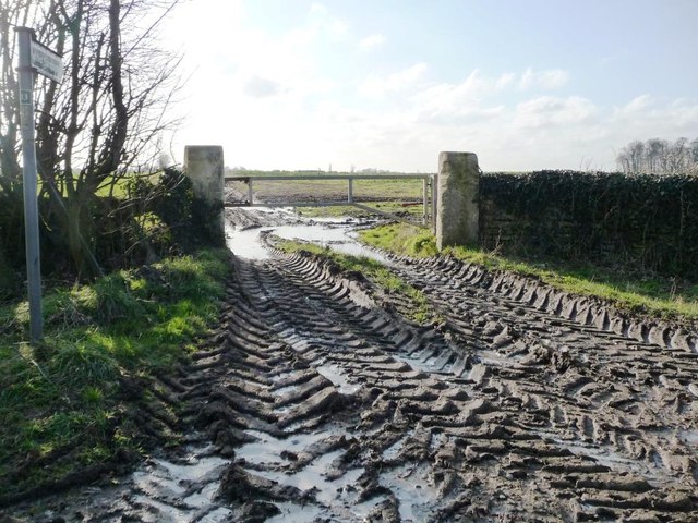 Muddy footpath entrance, Bilham Lane