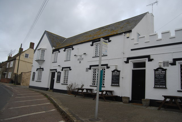 The Anchor Burton Bradstock N Chadwick cc by sa 2.0 Geograph