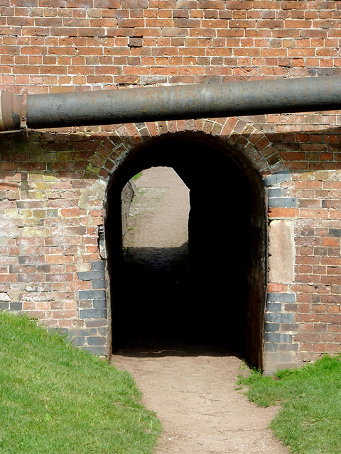 Horse tunnel by the canal at Stone, Staffordshire