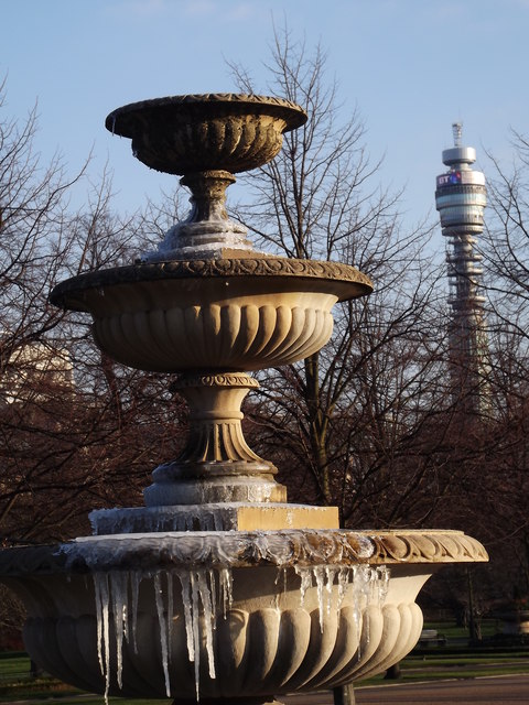 Icy Fountain, Avenue Gardens