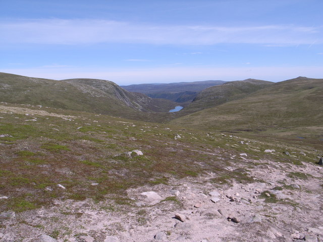 Looking towards the Dubh Loch from high on the Mounth