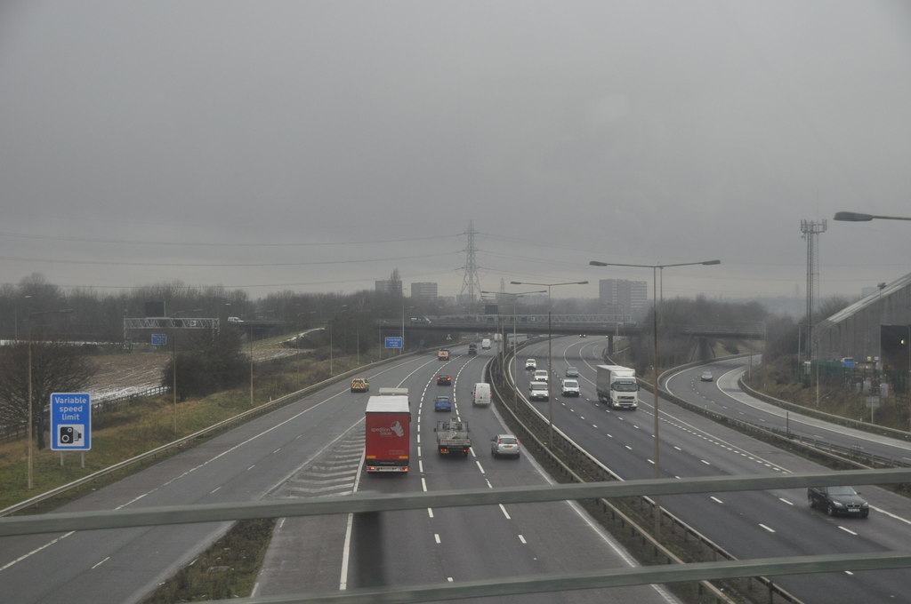 North Warwickshire : The M6 Motorway © Lewis Clarke cc-by-sa/2.0 ...