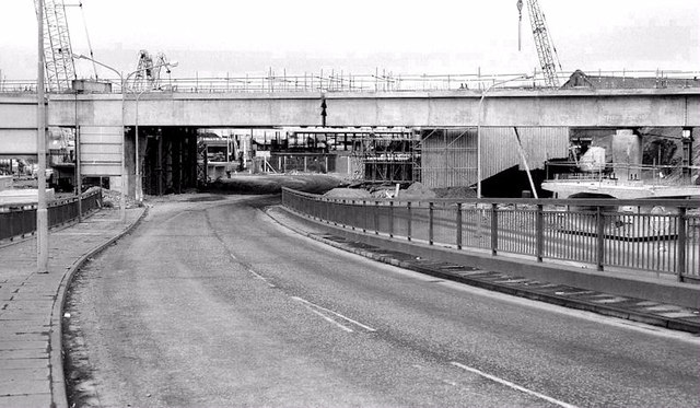 Weir and cross-harbour bridges, Belfast... © Albert Bridge cc-by-sa/2.0 ...