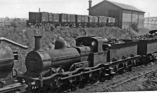 Ancient ex-Midland double-framed 0-6-0 at Bournville Locomotive Depot