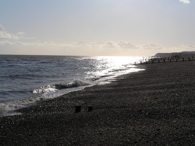 Winchelsea Beach © Martin Brown :: Geograph Britain and Ireland