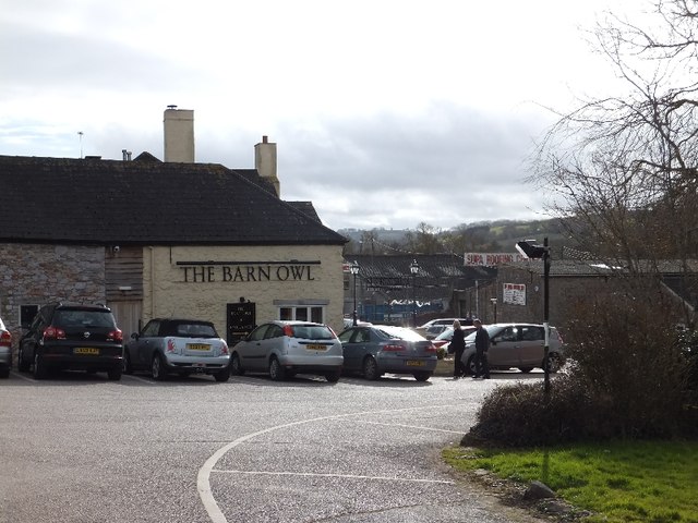 Car Park Of The Barn Owl Inn At C David Smith Geograph