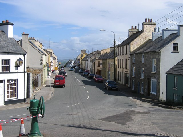 Mountcharles Lower Main Street © Kevin Shine cc-by-sa/2.0 :: Geograph ...