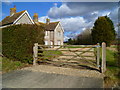 SU8409 : The gateway to two of Langford Cottages by Shazz