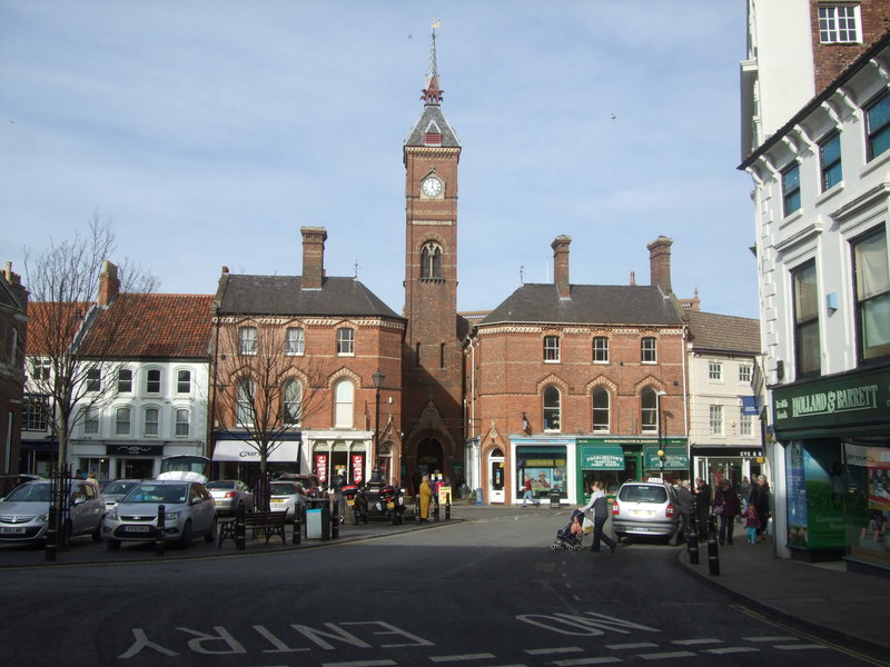 Town Square Louth (2) © Richard Hoare cc-by-sa/2.0 :: Geograph Britain ...