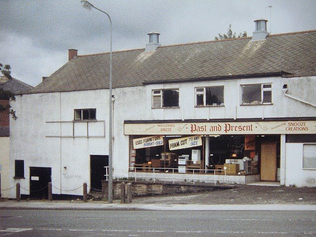 Shops on Buxton Road