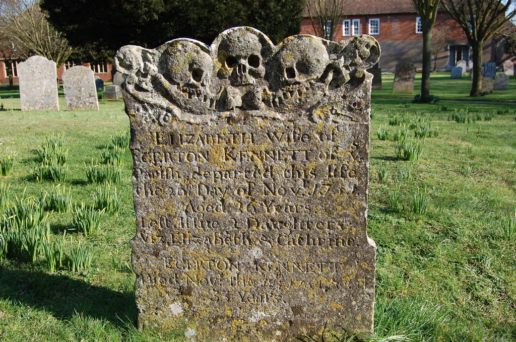 18th Century Gravestone Wye Churchyard © Julian P Guffogg Cc By Sa 2 0