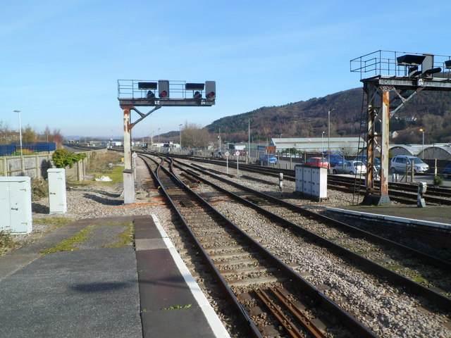 A view NNE from Swansea railway station © Jaggery cc-by-sa ...