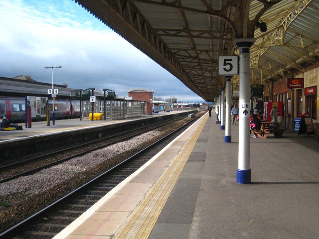 Platform 5 Taunton Station