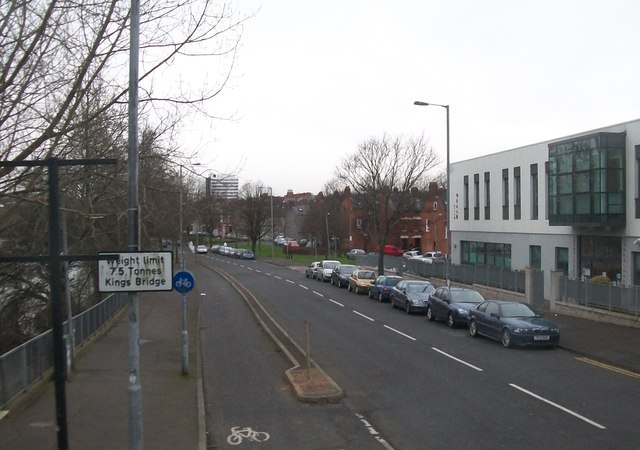Stranmillis Embankment from the Ormeau Road