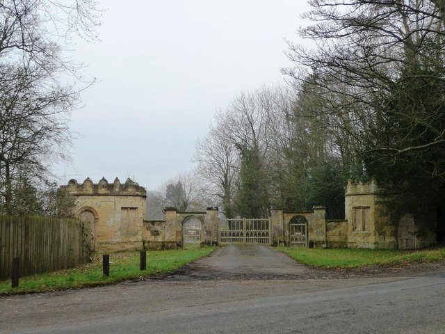 Gated entrance to Howsham Hall © Christine Johnstone :: Geograph ...