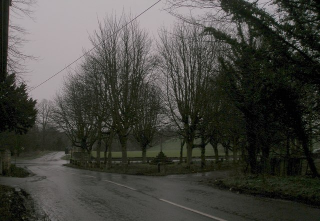 A wet day at Hickleton crossroads