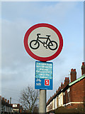 SP0682 : No Cycling sign on Cecil Road, Selly Park by Phil Champion