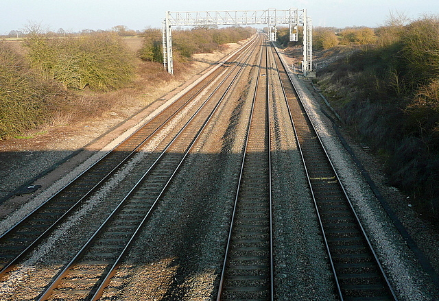 View east from Denchworth Road Bridge