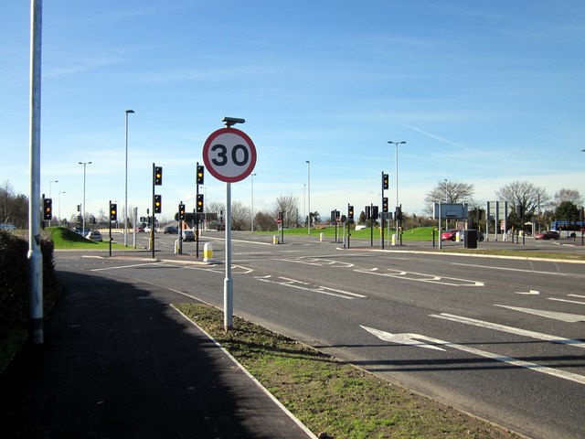 'Hamburger' Roundabout, Chester © Jeff Buck :: Geograph Britain and Ireland