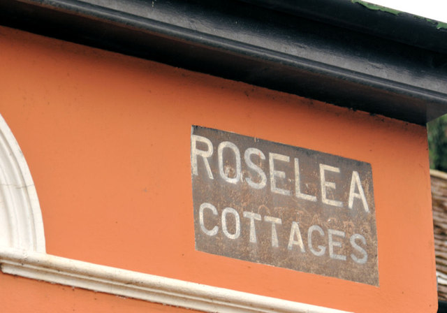 Roselea Cottages, Dunmurry (2012-2)