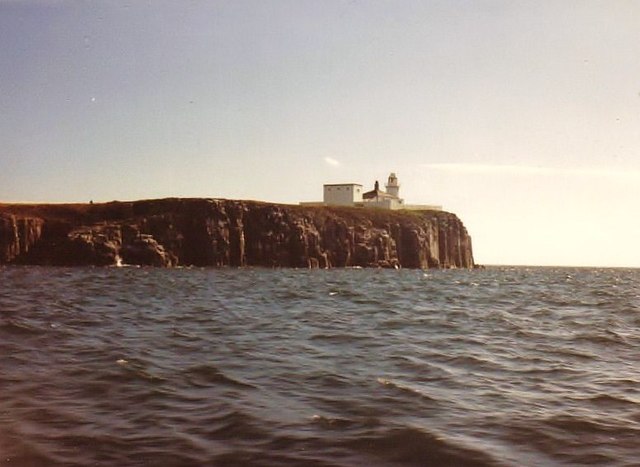 Approaching Inner Farne Lighthouse, September 1990