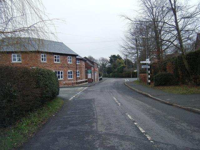 Knutsford Road