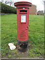 A George VI postbox on Swan Bank, Talke