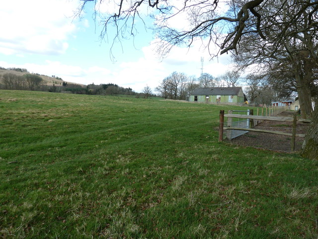 Communications mast by old barn at South... © Dave Spicer :: Geograph ...